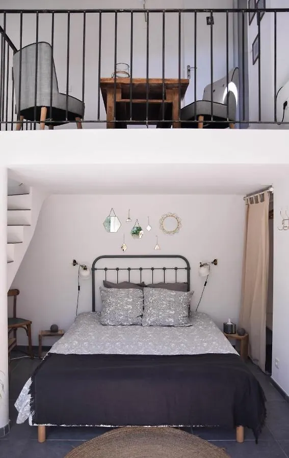Maison D Hotes La Villa Madeleine Sanary-sur-Mer