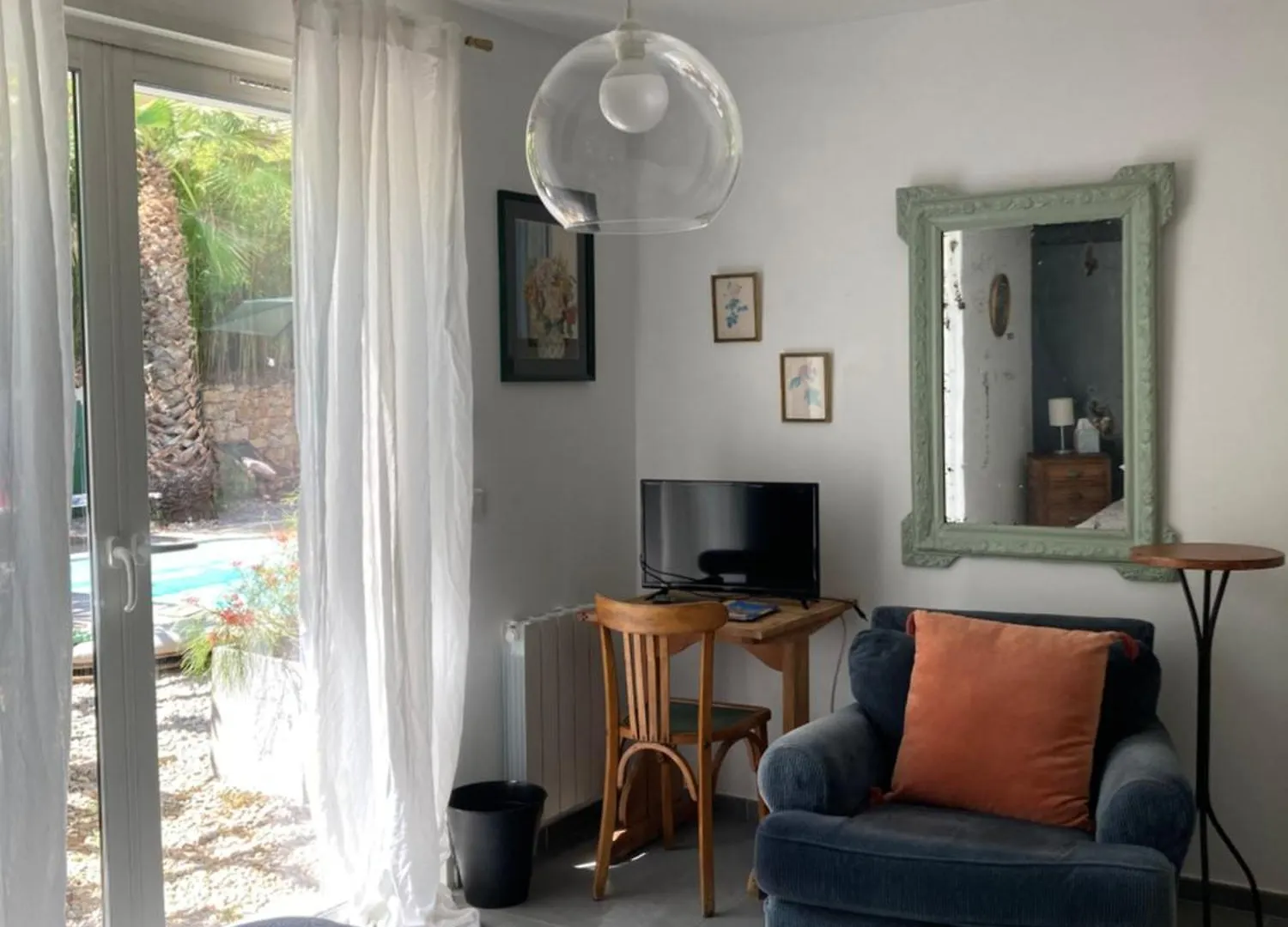 Bed & Breakfast Maison D Hotes La Villa Madeleine Sanary-sur-Mer