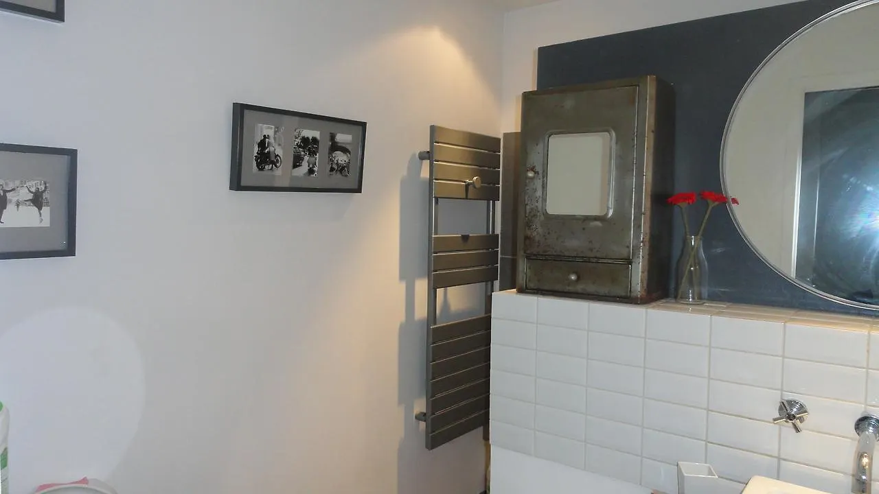 Maison D Hotes La Villa Madeleine Sanary-sur-Mer Bed & Breakfast